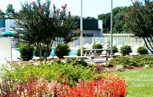 Masters Inn I-26 Cayce Экстерьер фото