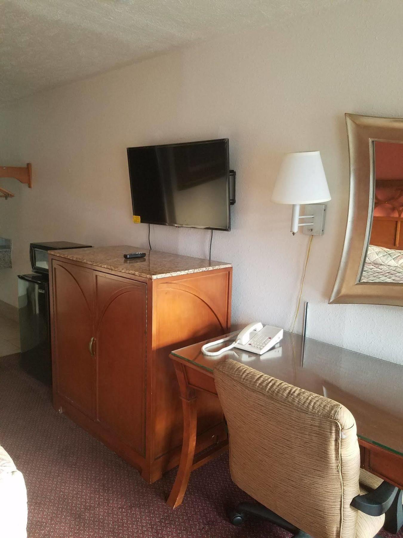 Masters Inn I-26 Cayce Экстерьер фото